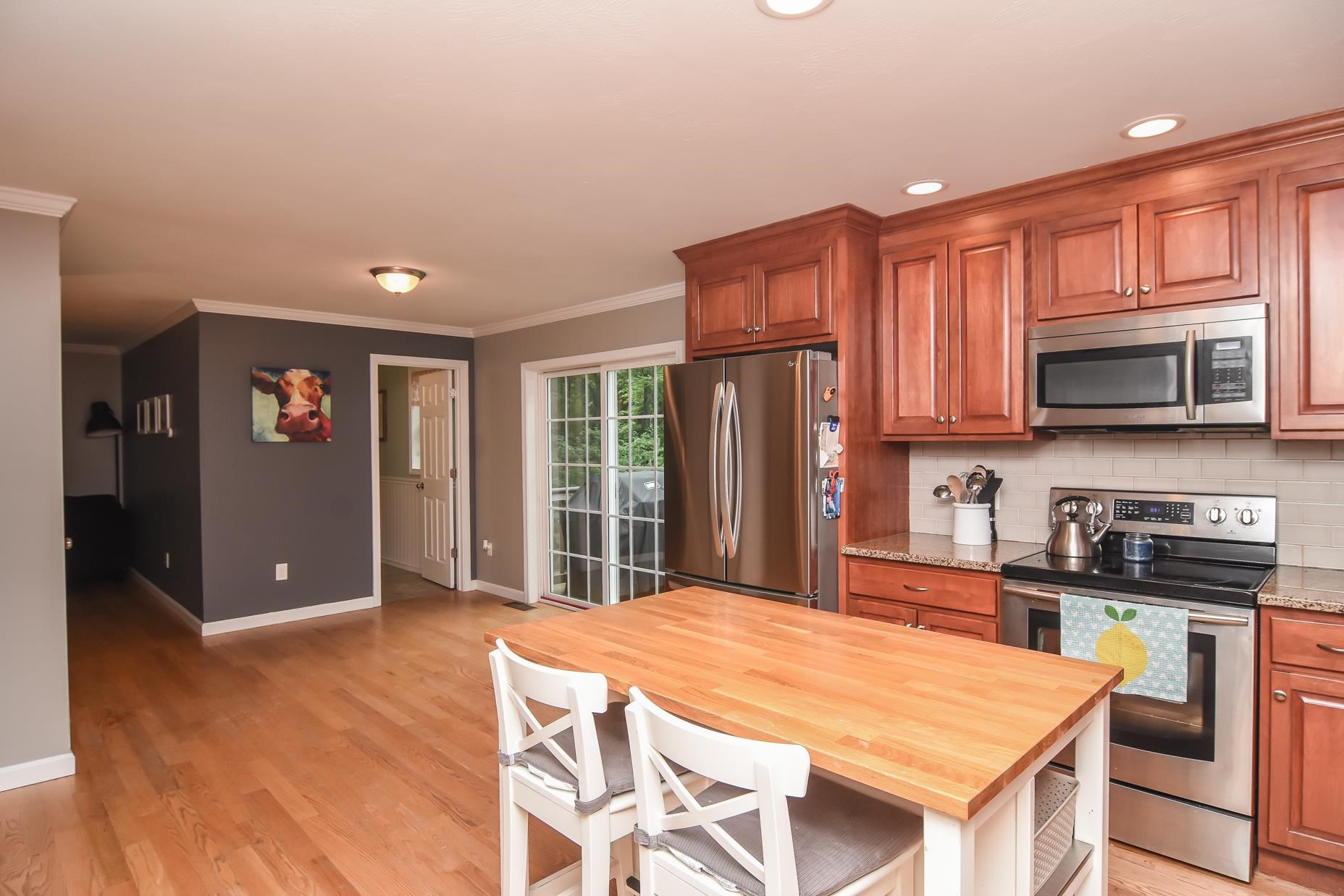 32 Newton Junction Road Kingston, NH 03848 - Photo 7 of 26 Gallery Image 7