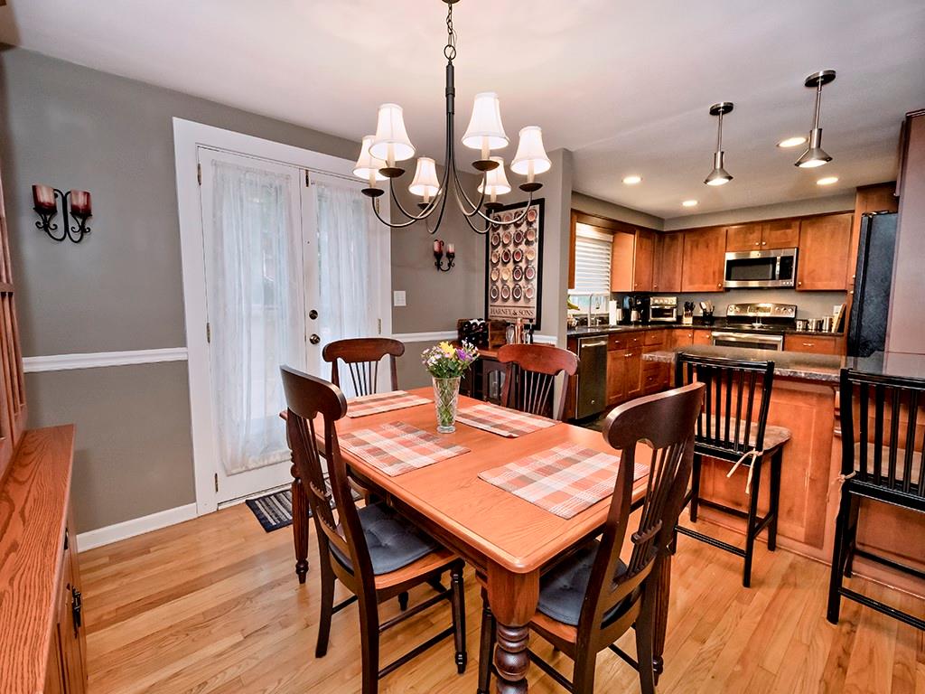 701 Robinhood Road Pittsburgh, PA 15215 - Photo 11 of 22 Gallery Image 11
