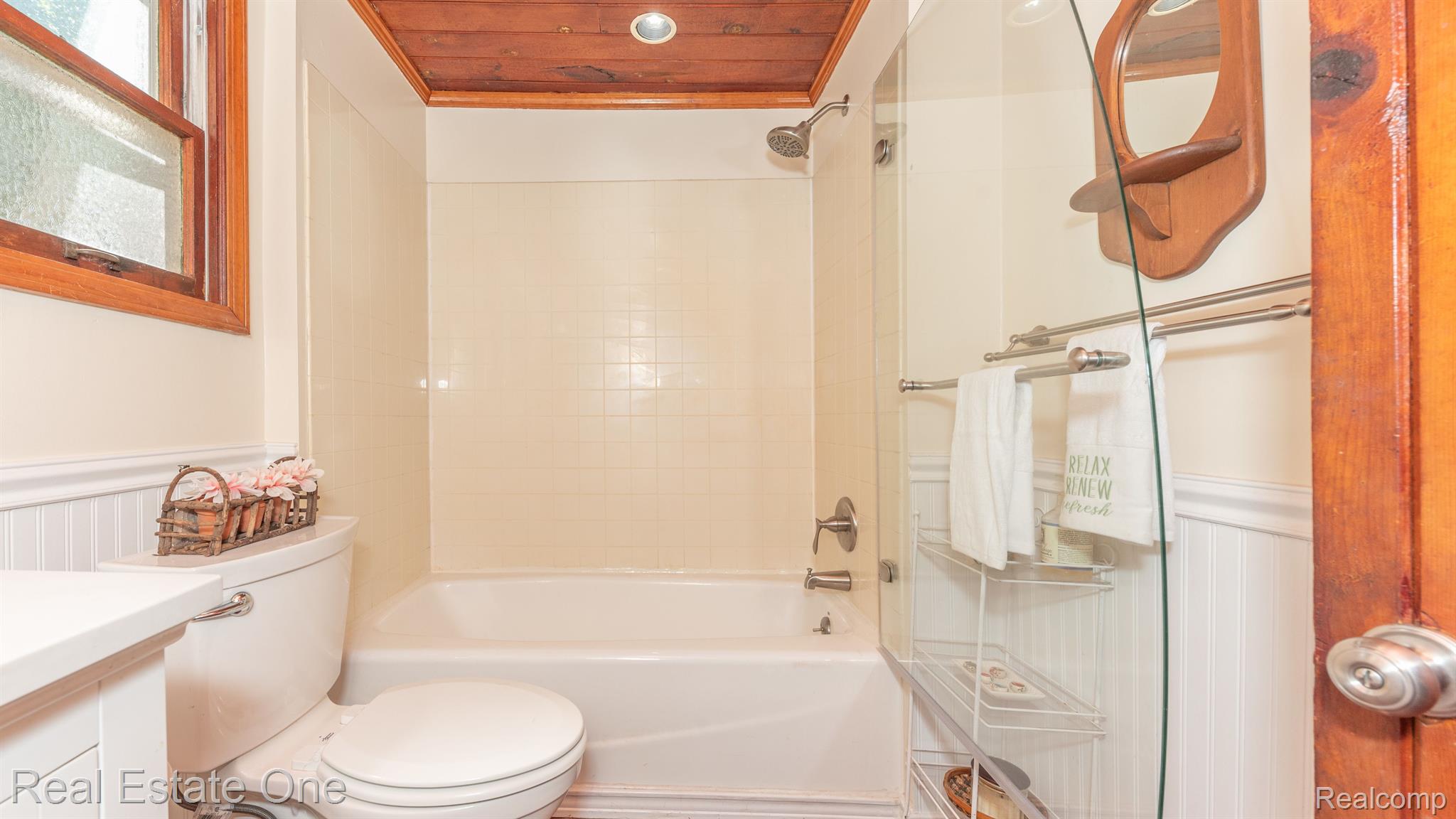 2531 7 Mile Road South Lyon, MI 48178 - Photo 38 of 66 Gallery Image 38