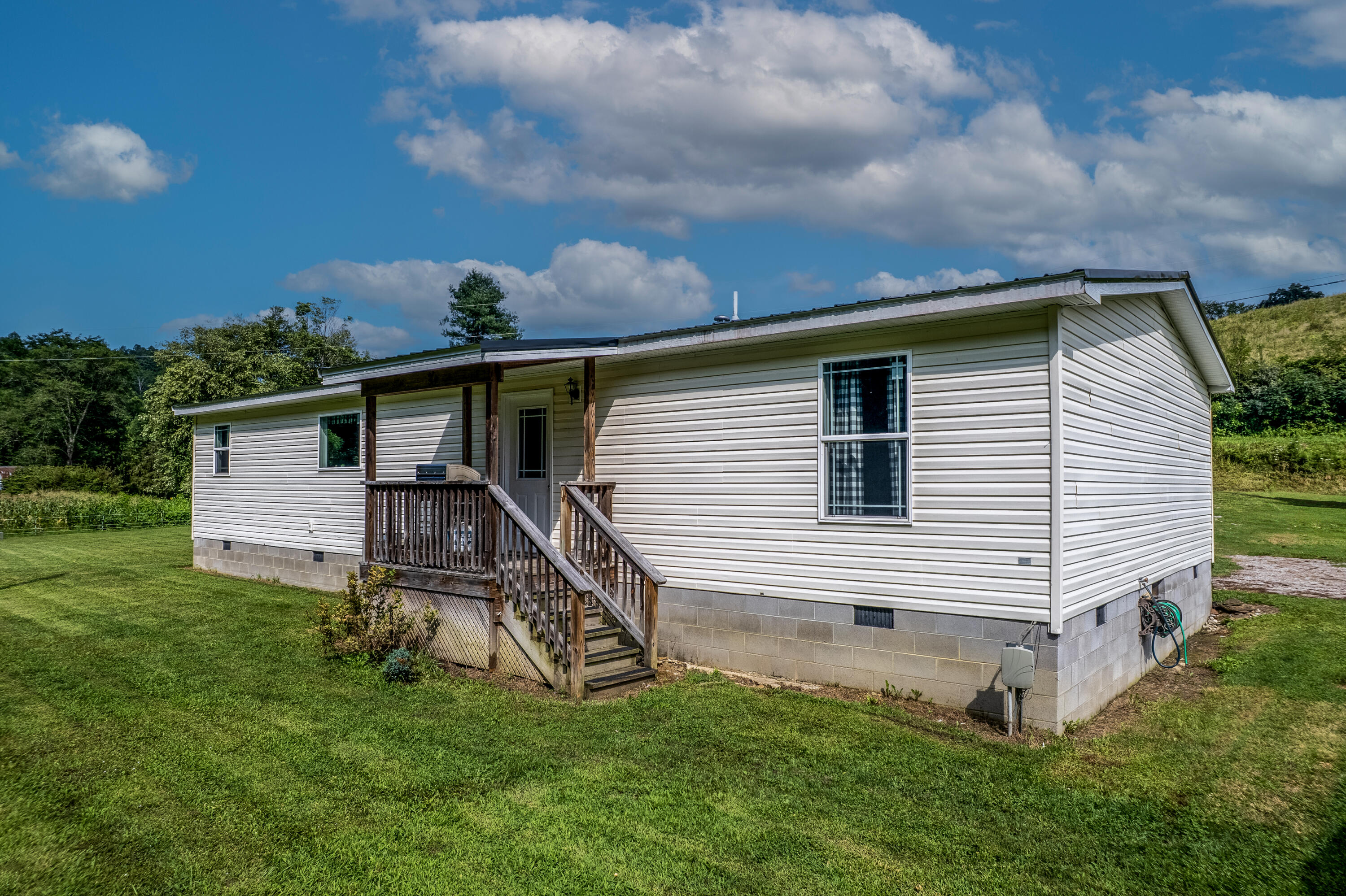 90 Gevedon Branch Road Mize, KY 41352 - Photo 32 of 39 DJI_0031-HDR-Edit