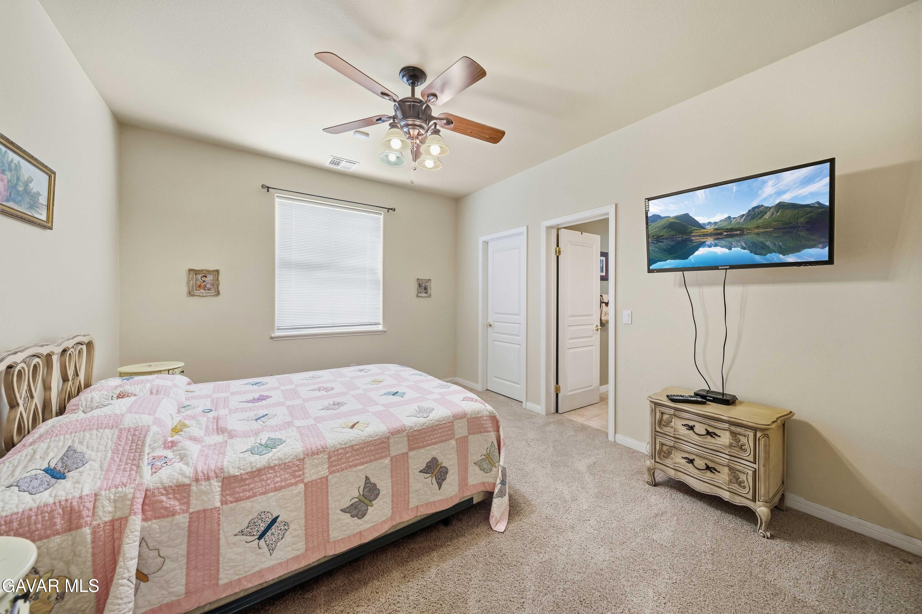 25370 Bear Valley Road Tehachapi, CA 93561 - Photo 34 of 65 25370 Bear Valley Rd Tehachapi-28