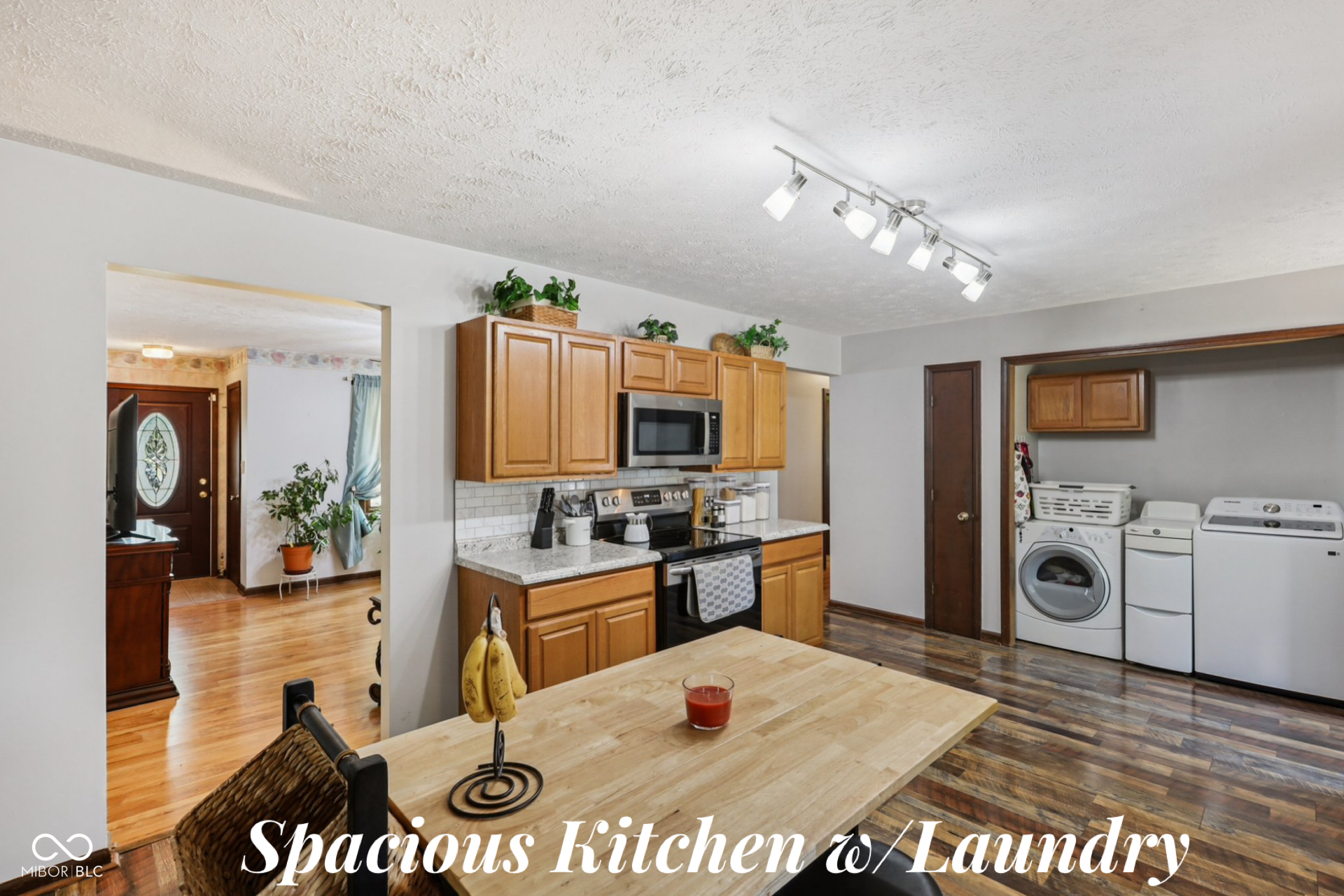 1270 Ledgewood Lane Avon, IN 46123 - Photo 8 of 35