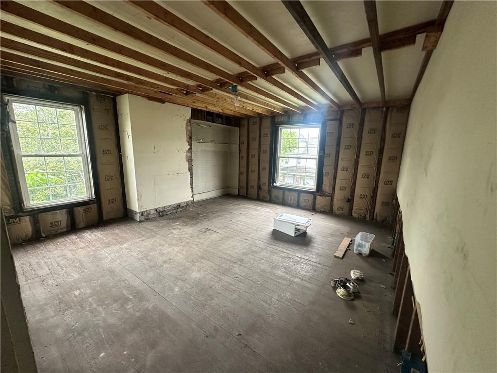 112 Laughlin Street Dawson, PA 15428 - Photo 11 of 15 an empty room with windows