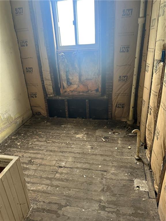 112 Laughlin Street Dawson, PA 15428 - Photo 8 of 15 a view of a door