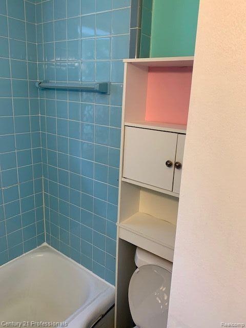 13241 Frazho Road Warren, MI 48089 - Photo 14 of 18