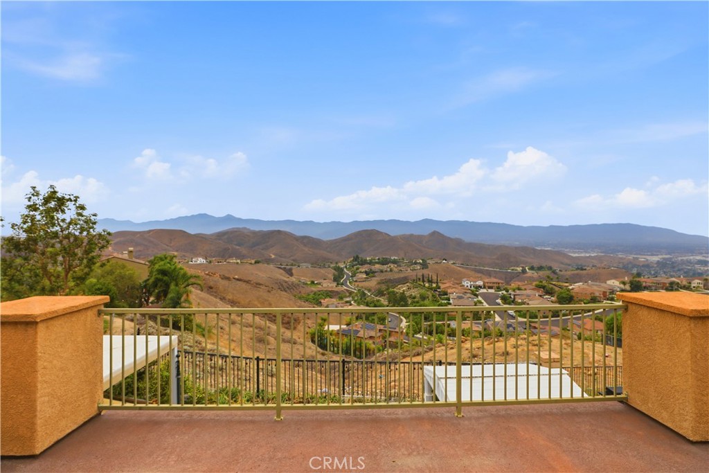 15979 Skyridge Drive Riverside, CA 92503 - Photo 39 of 59