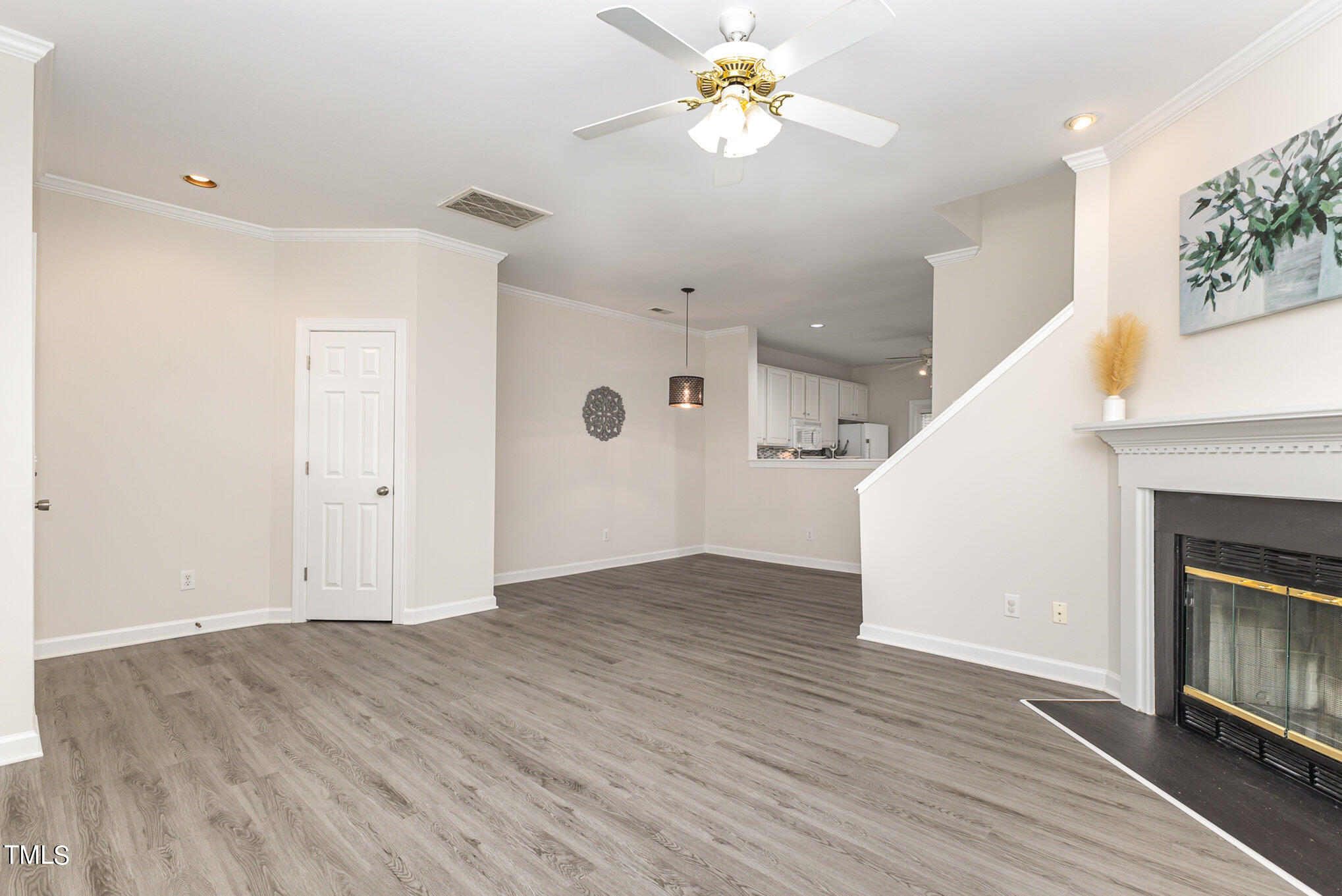 7323 Bonnie Ridge Court Raleigh, NC 27615 - Photo 4 of 12 006_cy1a6479-edit