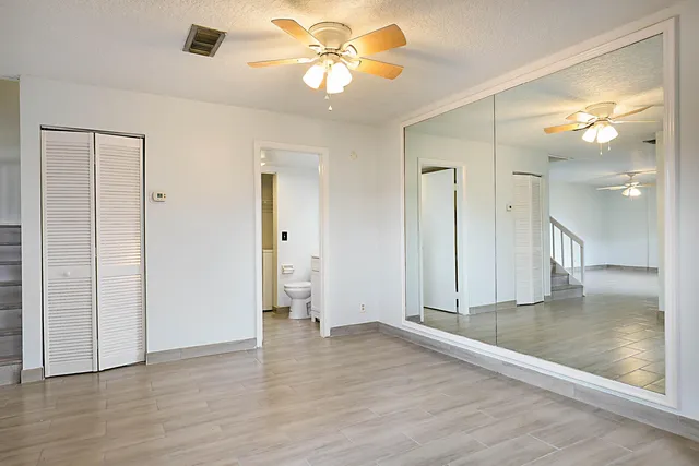 $2,400 | 253 Woodland Road, Palm Springs, FL 33461