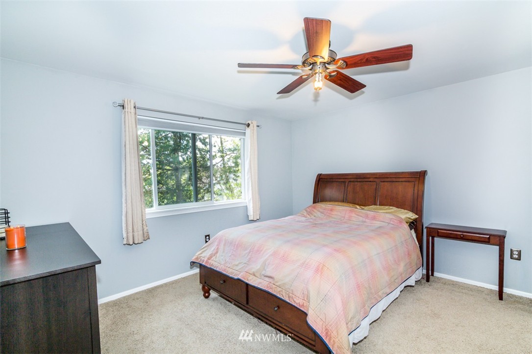 5035 Talbot Place South, Unit C Renton, WA 98055 - Photo 9 of 21 Gallery Image 9