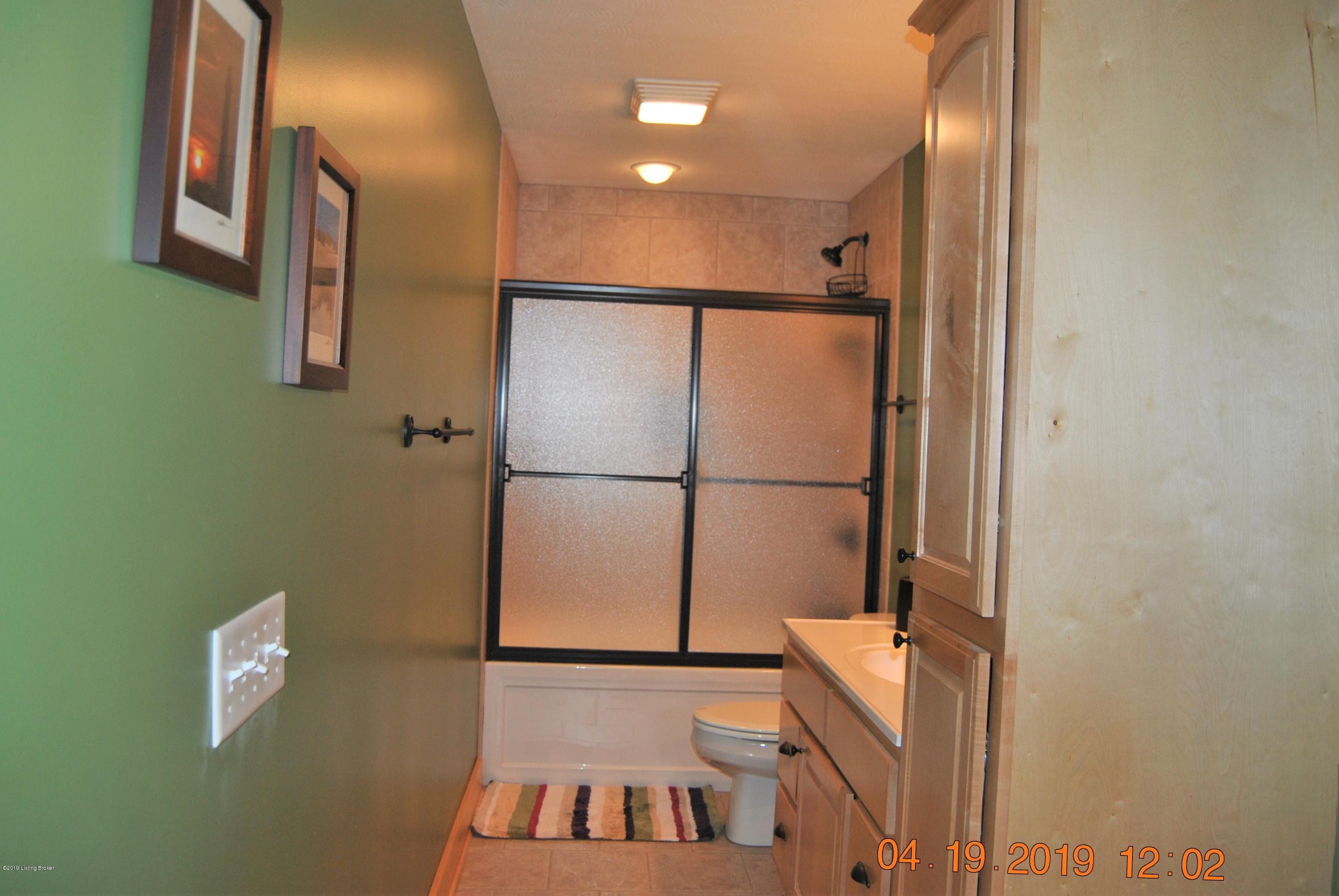 99 Blueberry Hill Bee Spring, KY 42207 - Photo 34 of 64 first floor bath