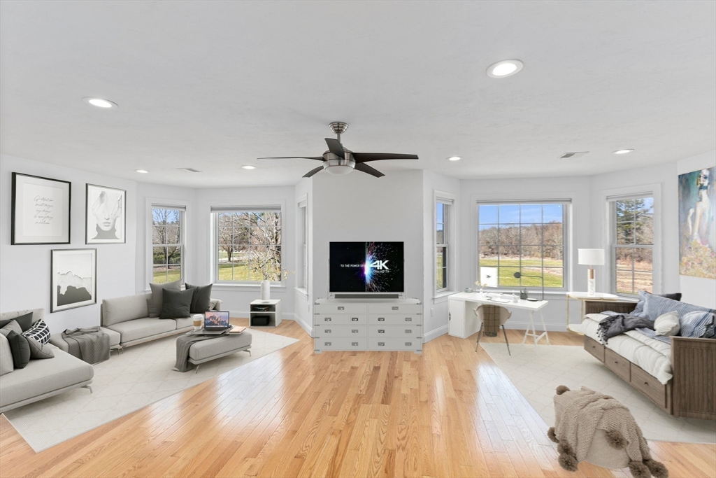 20 Dexter Road, Unit 1220 Foxboro, MA 02035 - Photo 17 of 41 Gallery Image 17