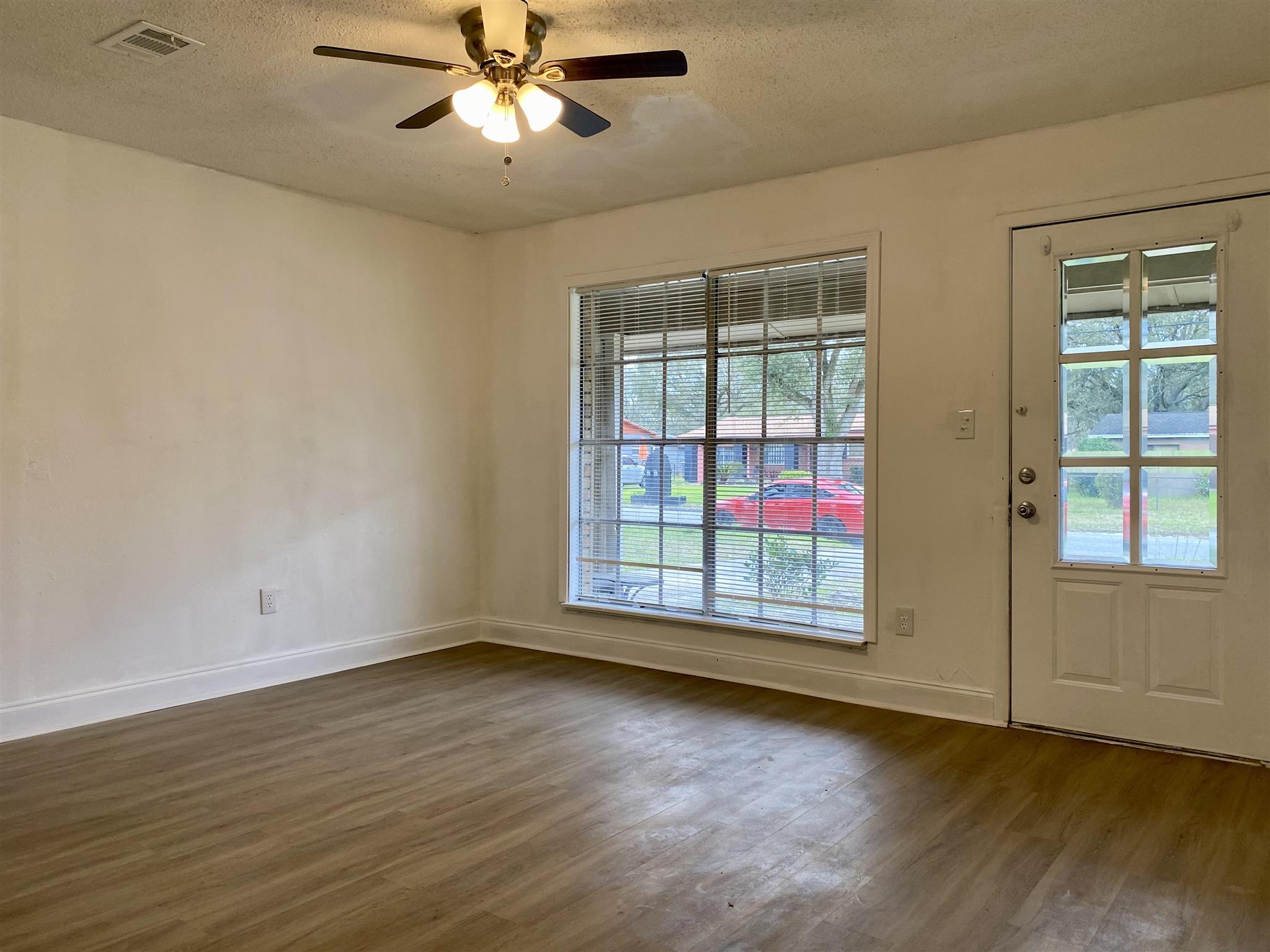 7810 Amberidge Road Pensacola, FL 32534 - Photo 6 of 26