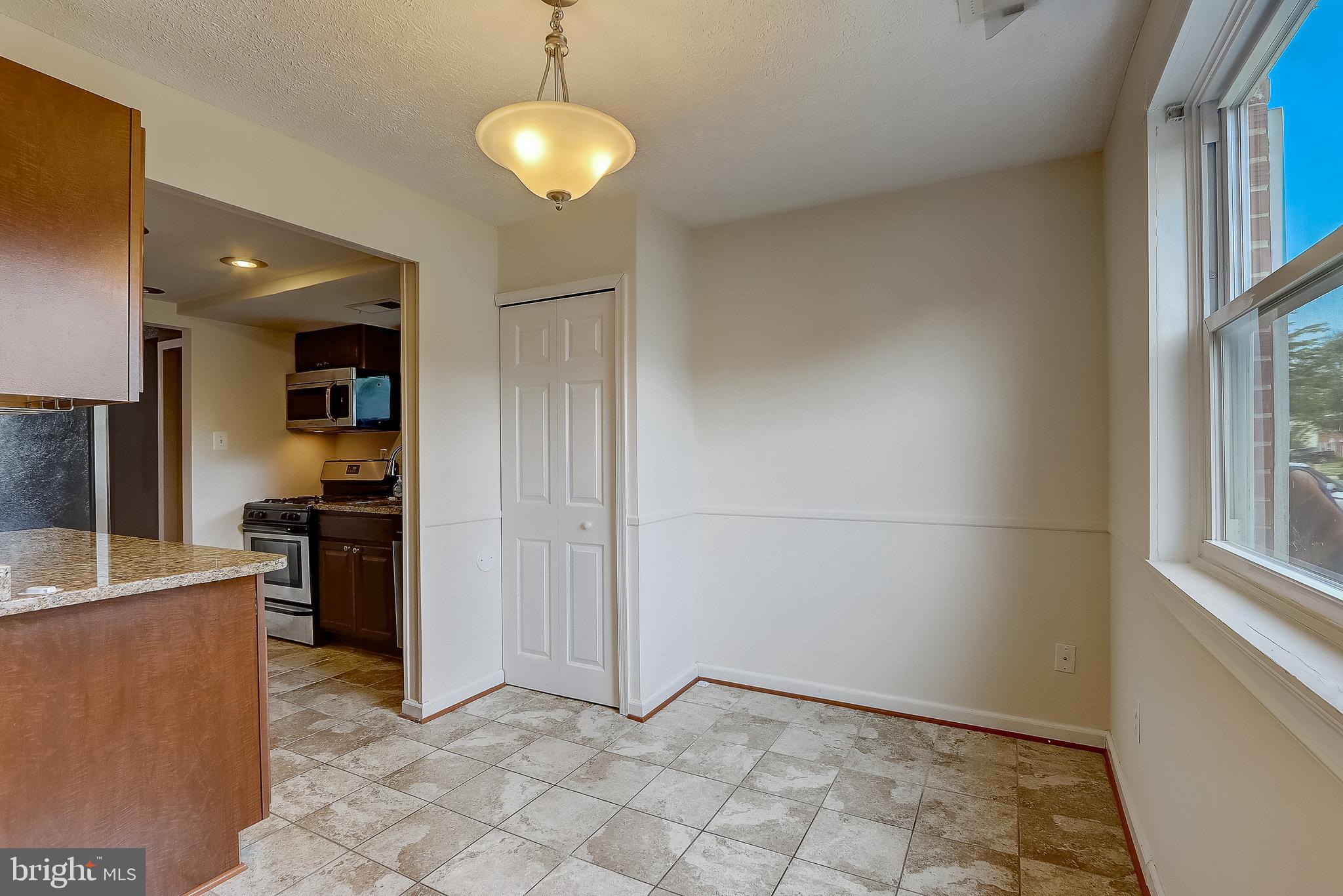 145 Dunlap Road Pasadena, MD 21122 - Photo 12 of 38 Gallery Image 12