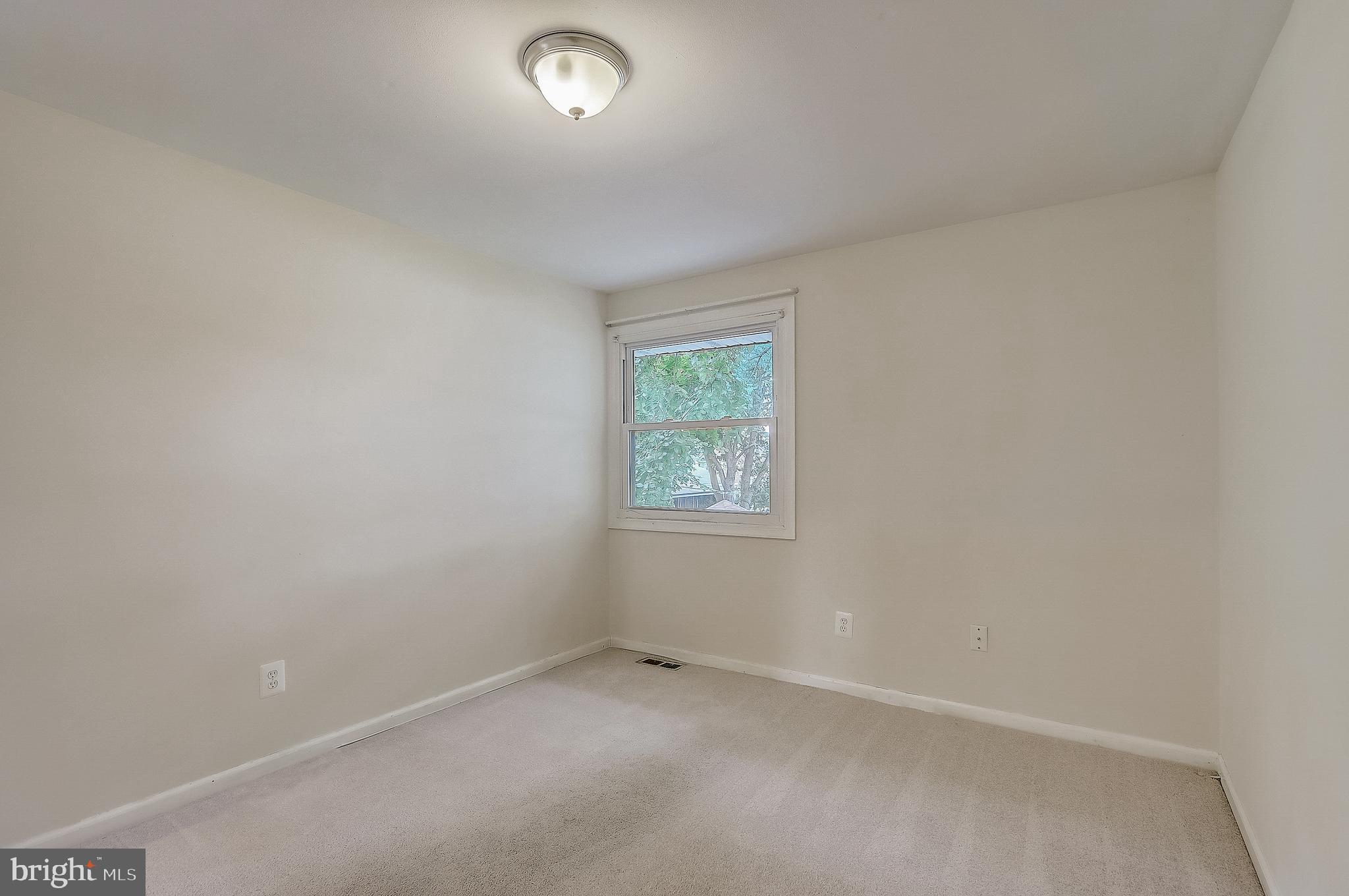 145 Dunlap Road Pasadena, MD 21122 - Photo 24 of 38 Gallery Image 24