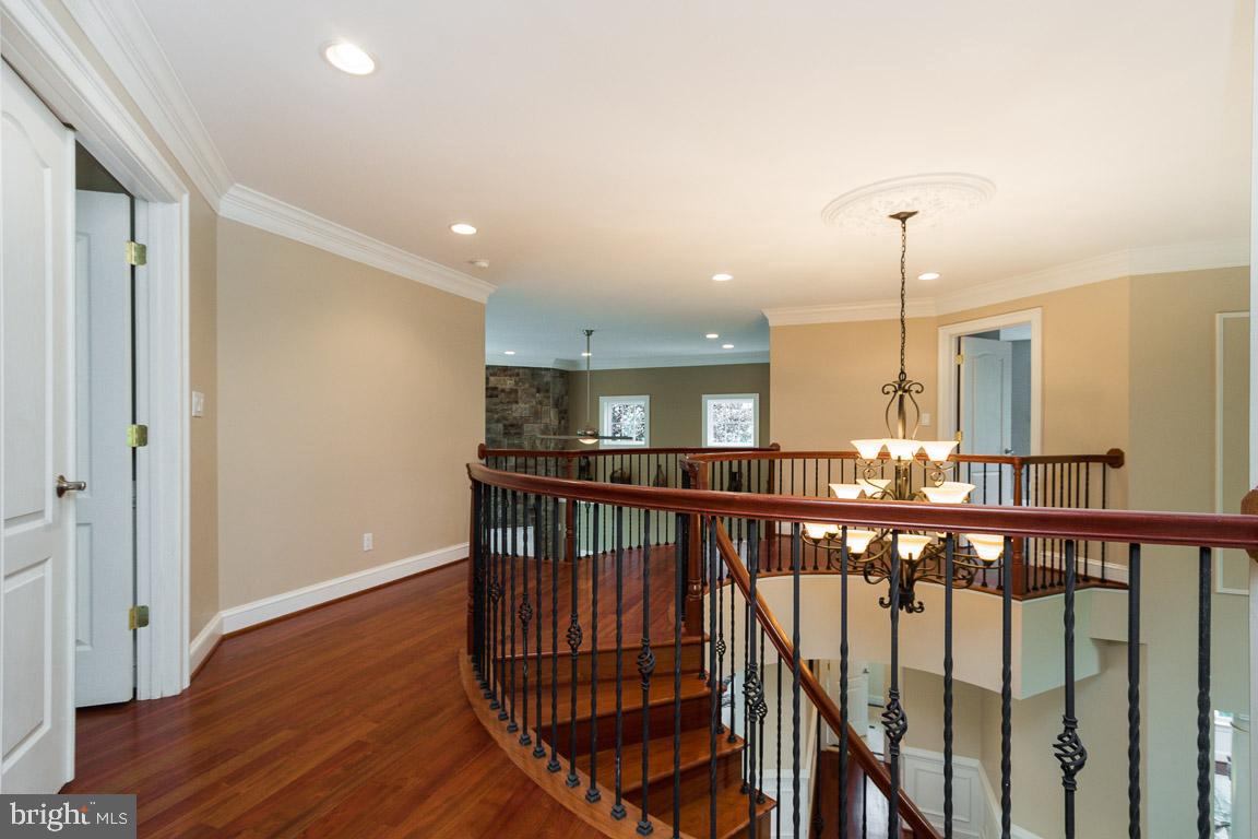 313 Adahi Road Southeast Vienna, VA 22180 - Photo 53 of 82 Gallery Image 53