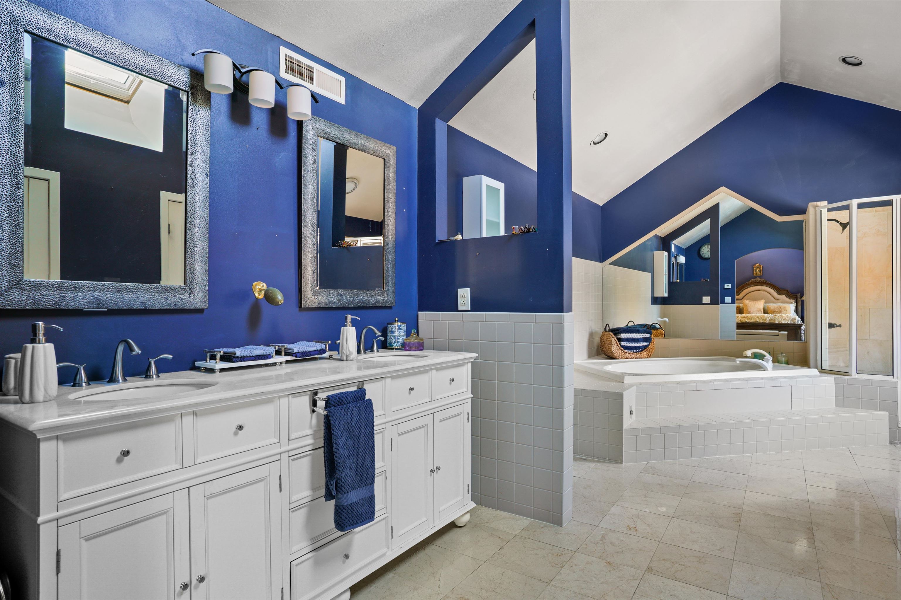 417 Candia Road Chester, NH 03036 - Photo 23 of 54