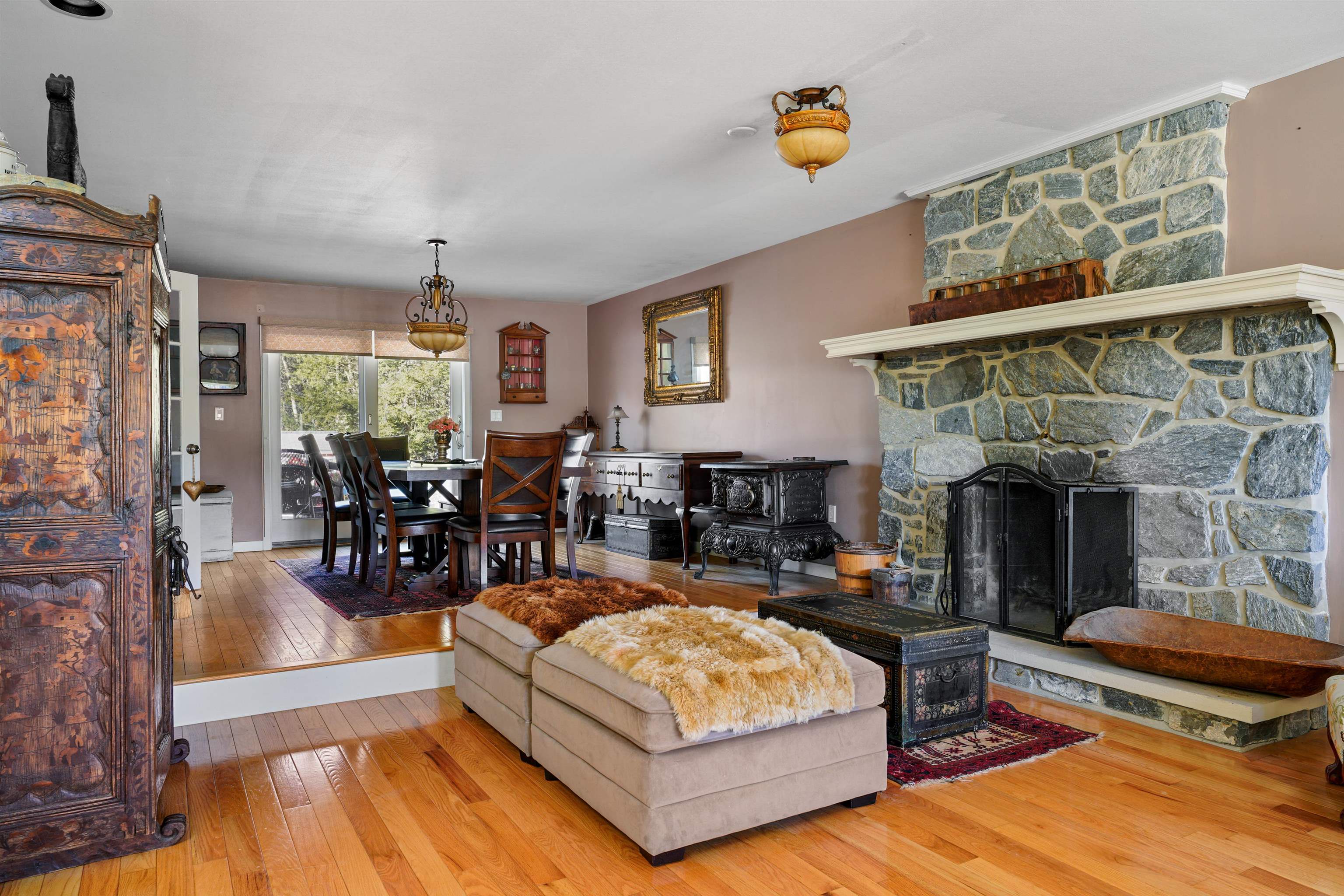 417 Candia Road Chester, NH 03036 - Photo 3 of 54