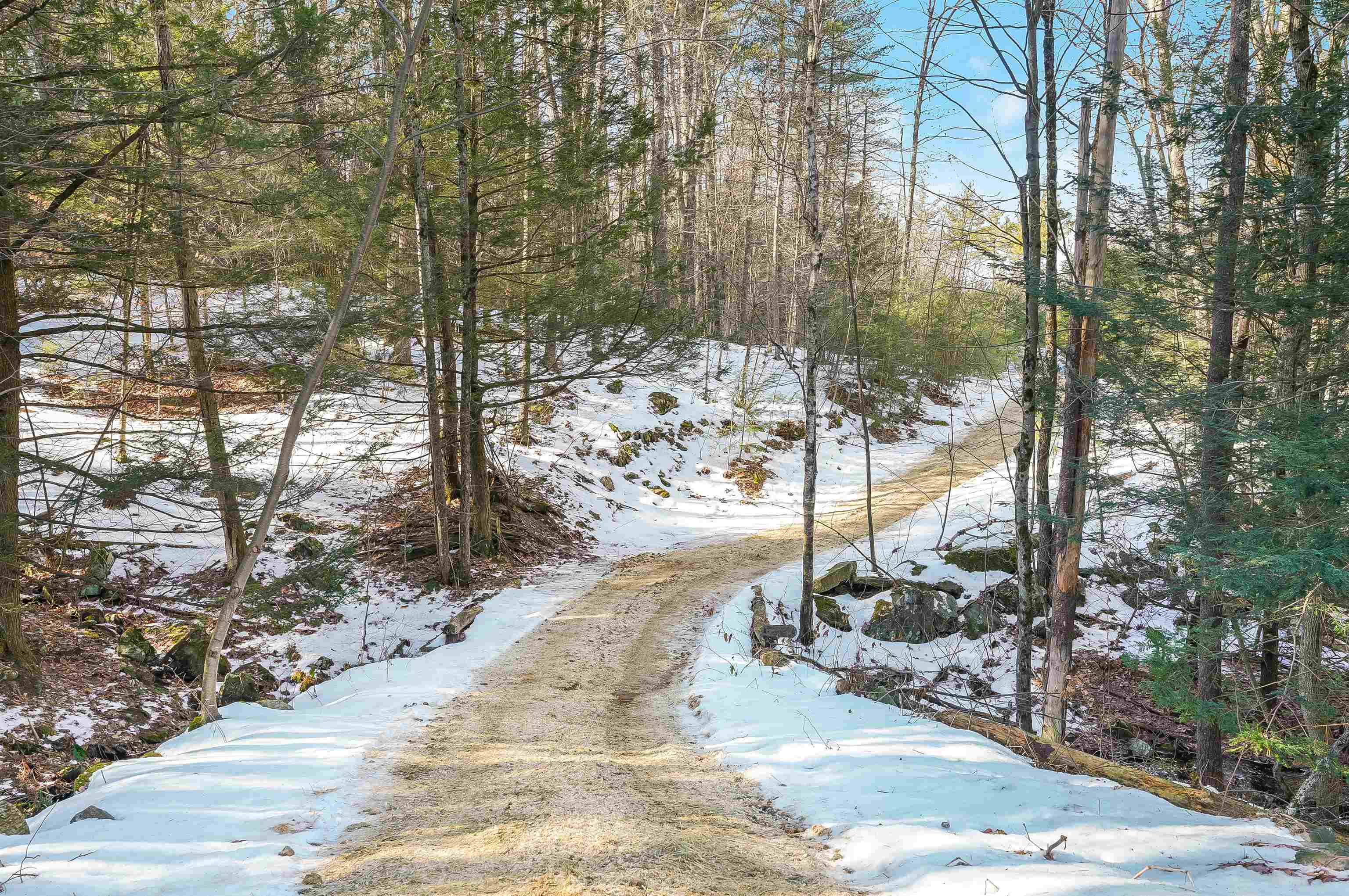 417 Candia Road Chester, NH 03036 - Photo 37 of 54