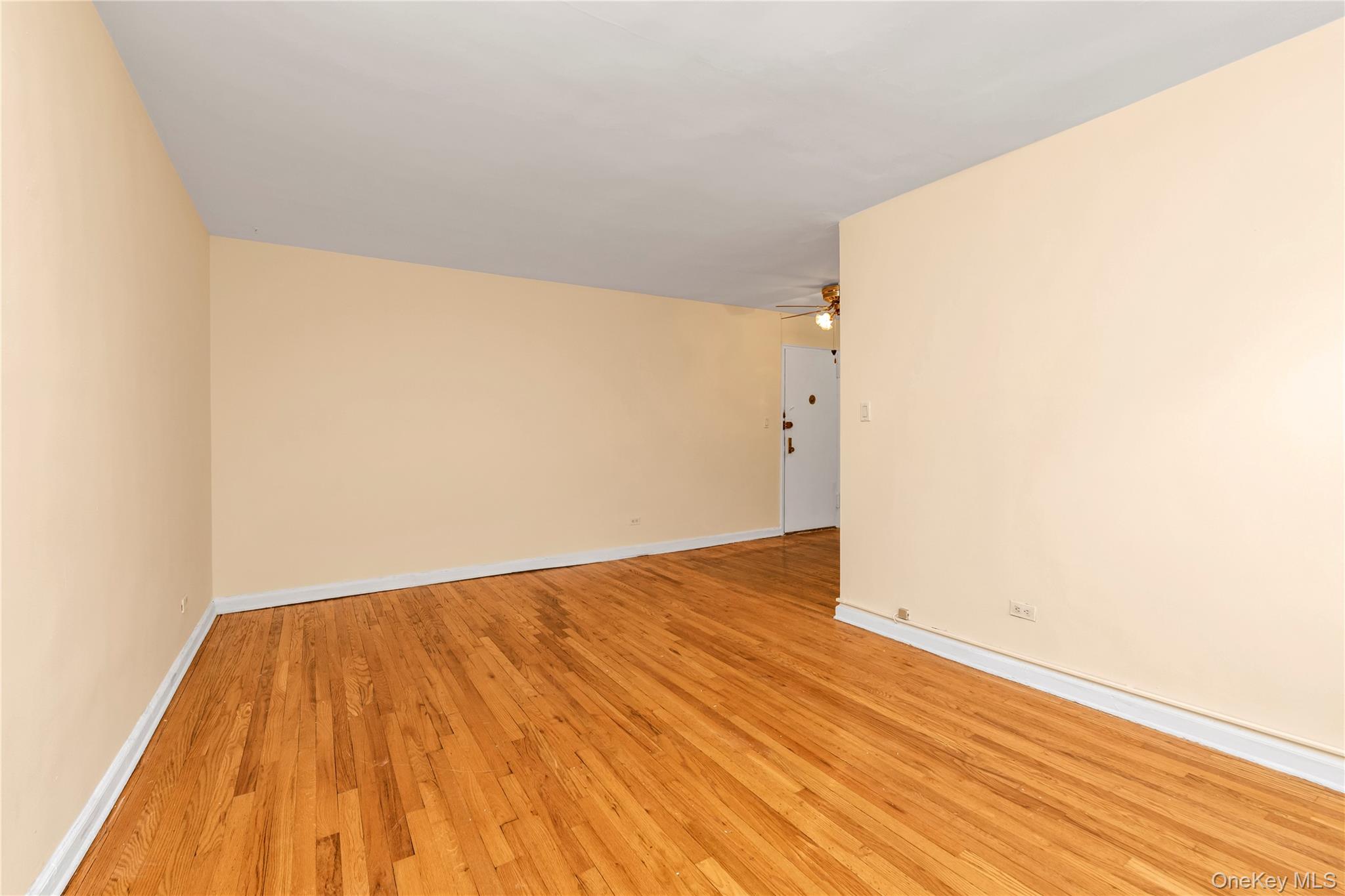141-60 84th Road, Unit 3G Queens, NY 11435 - Photo 5 of 13 Gallery Image 5