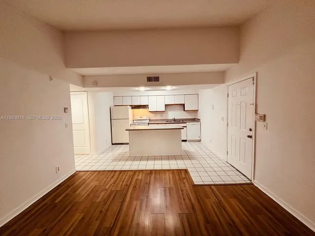 $1,500 | 3985 West McNab Road, Unit A304, Pompano Beach, FL 33069