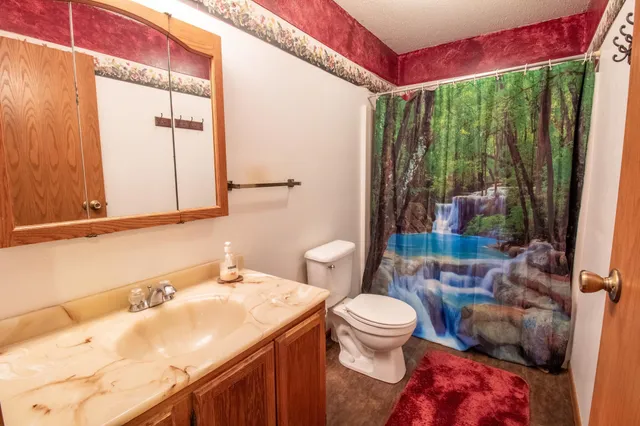 $420,000 | 2046 Northwood Lane, Fergus Falls, MN 56537