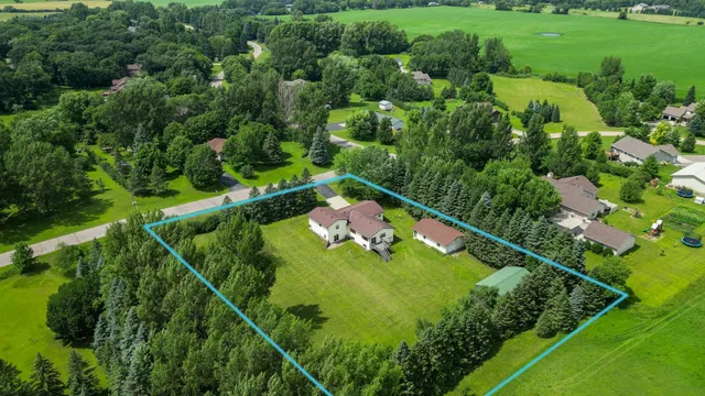 $420,000 | 2046 Northwood Lane, Fergus Falls, MN 56537