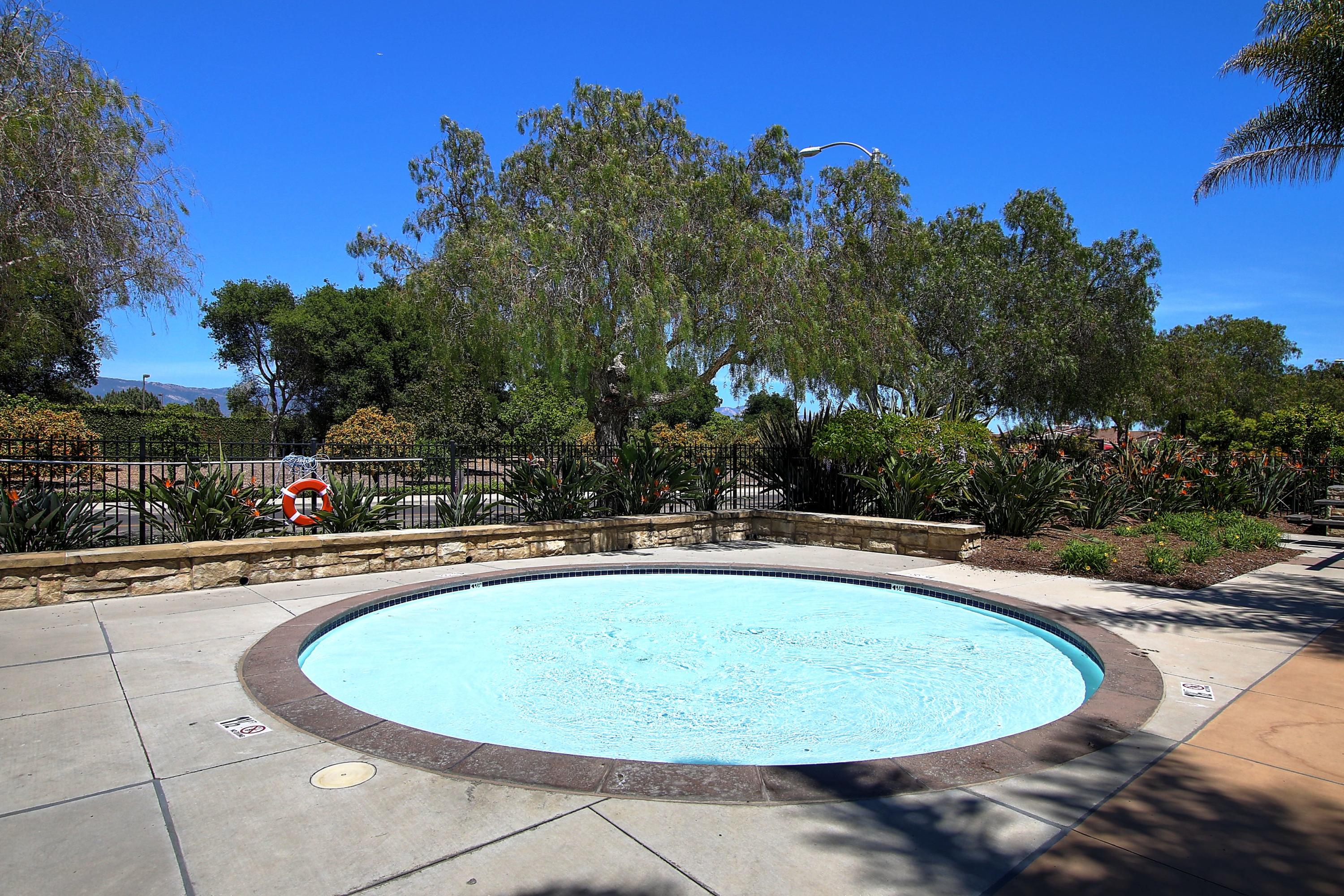562 Springbrook Court Goleta, CA 93117 - Photo 28 of 36 014
