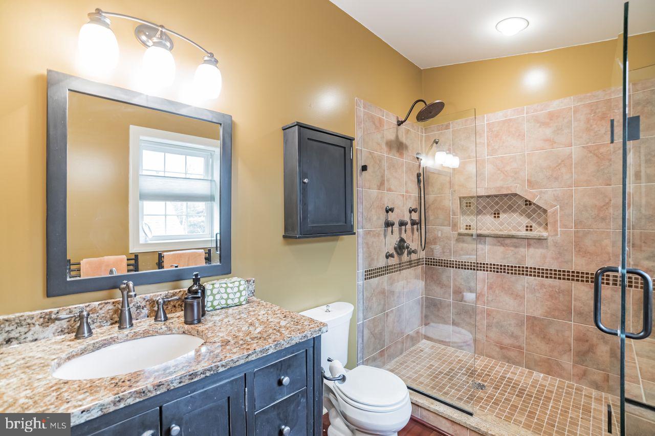 26 North Alford Road Springfield, PA 19064 - Photo 28 of 39 En Suite Bathroom off Main Bedroom