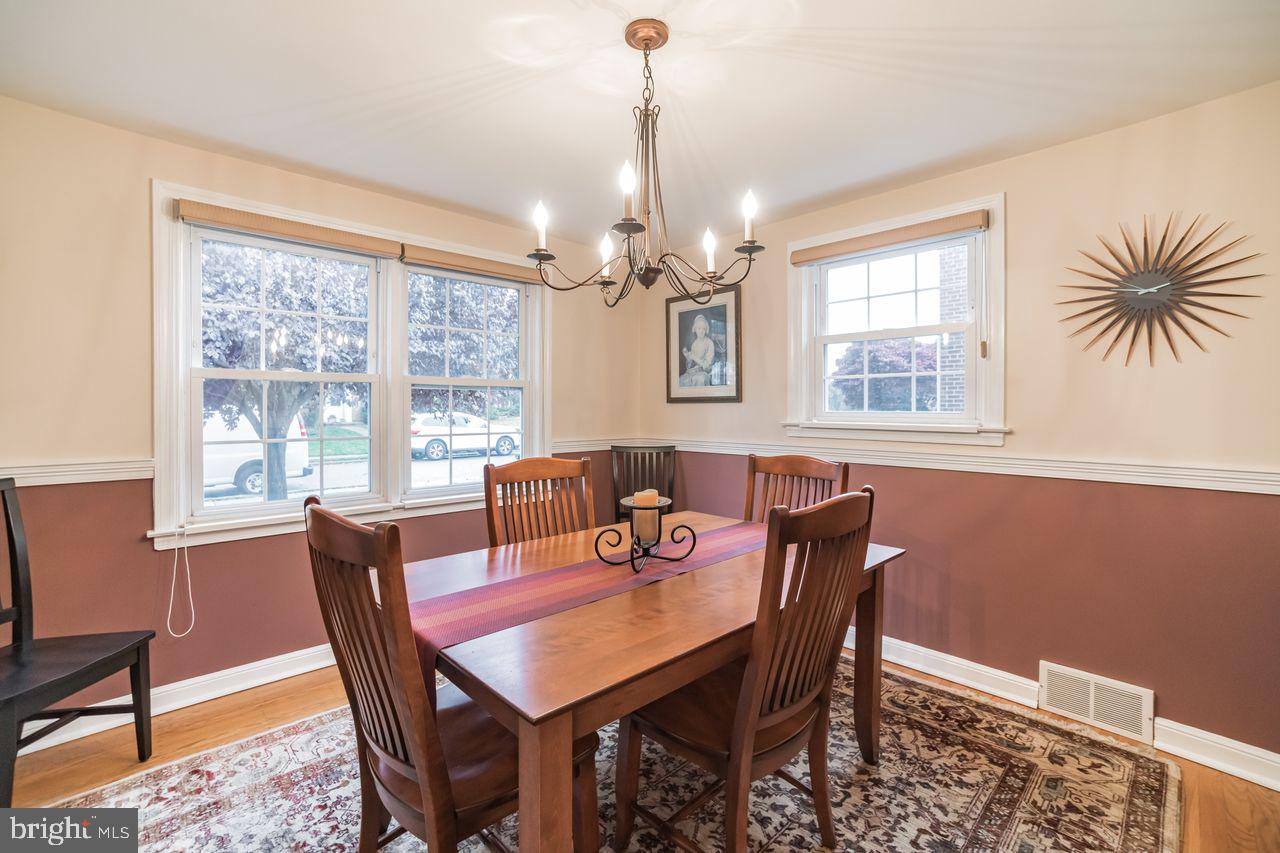 26 North Alford Road Springfield, PA 19064 - Photo 8 of 39 Dining Room