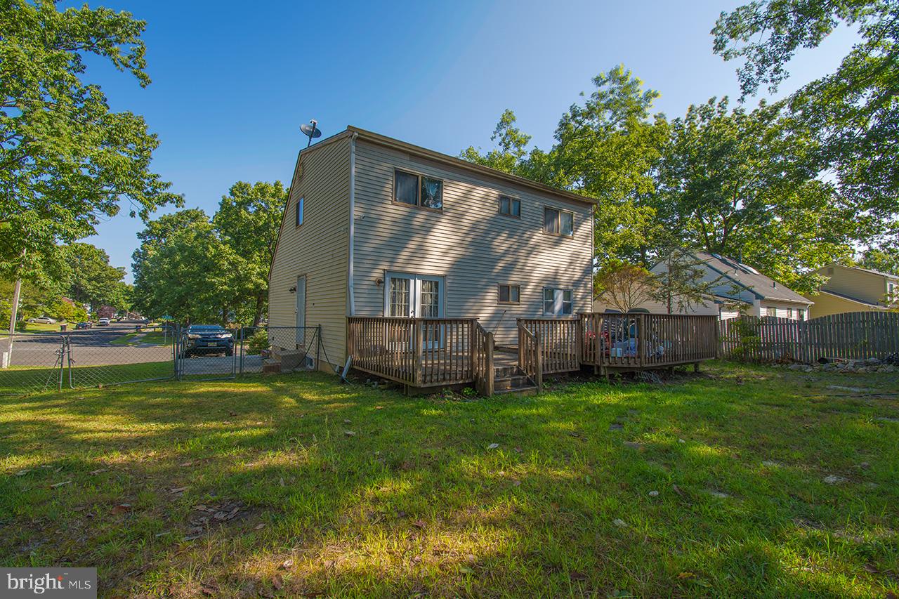 16 St Moritz Drive Sicklerville, NJ 08081 - Photo 7 of 26 rear deck