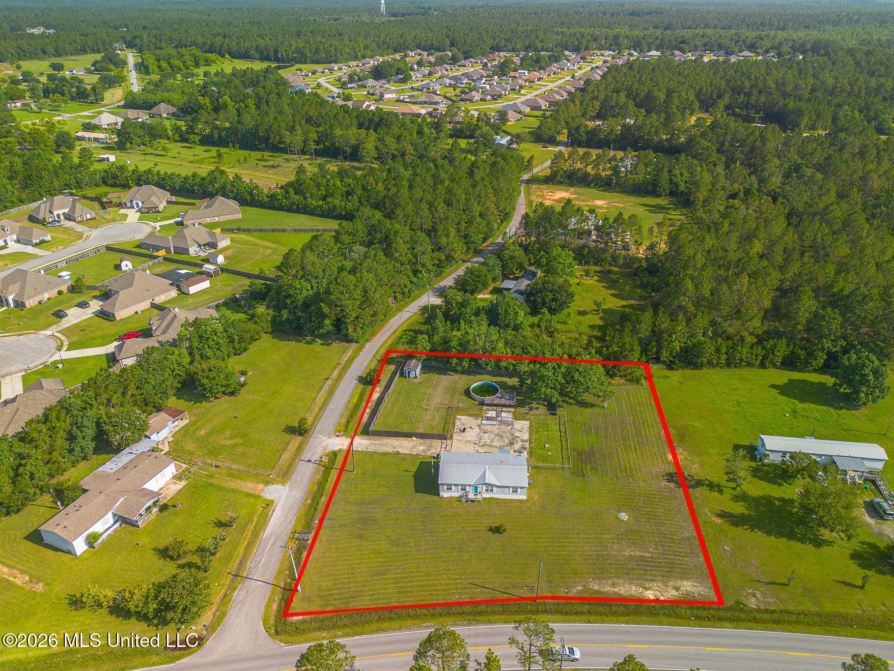 10011 Seaman Road Vancleave, MS 39565 - Photo 3 of 26 30-1s