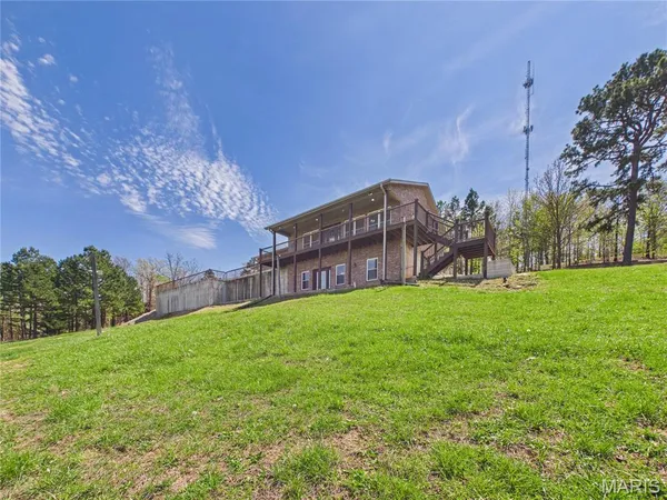 $469,900 | 353 Skyline Drive, Van Buren, MO 63965