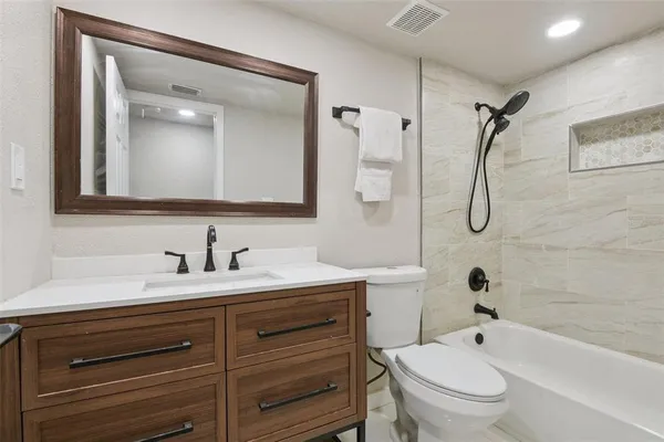 $244,500 | 6436 92nd Place North, Unit 1005, Pinellas Park, FL 33782