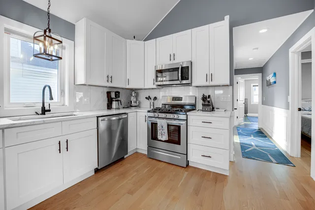 $619,900 | 5418 South Mulligan Avenue, Chicago, IL 60638