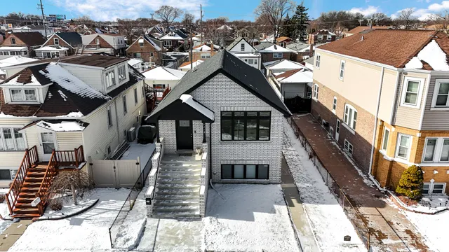 $619,900 | 5418 South Mulligan Avenue, Chicago, IL 60638
