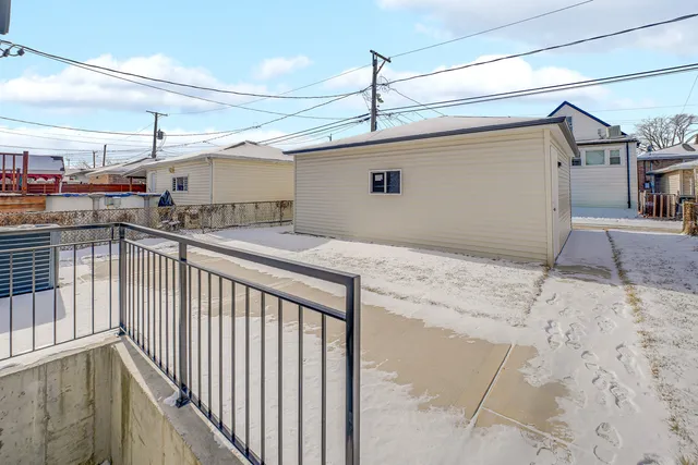 $619,900 | 5418 South Mulligan Avenue, Chicago, IL 60638