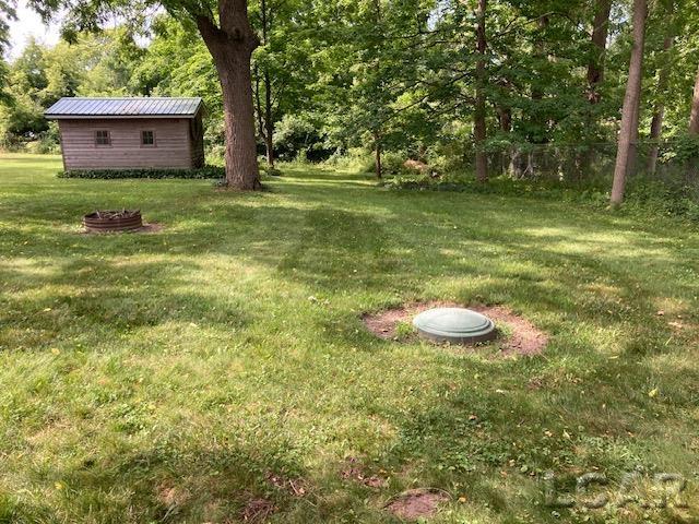 4555 Hunt Road Adrian, MI 49221 - Photo 6 of 33 50114893-5.JPG