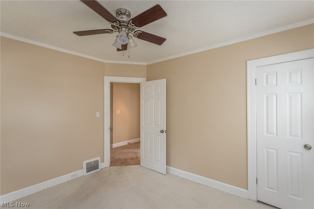 878 Clarence Road Cleveland Heights, OH 44121 - Photo 25 of 32