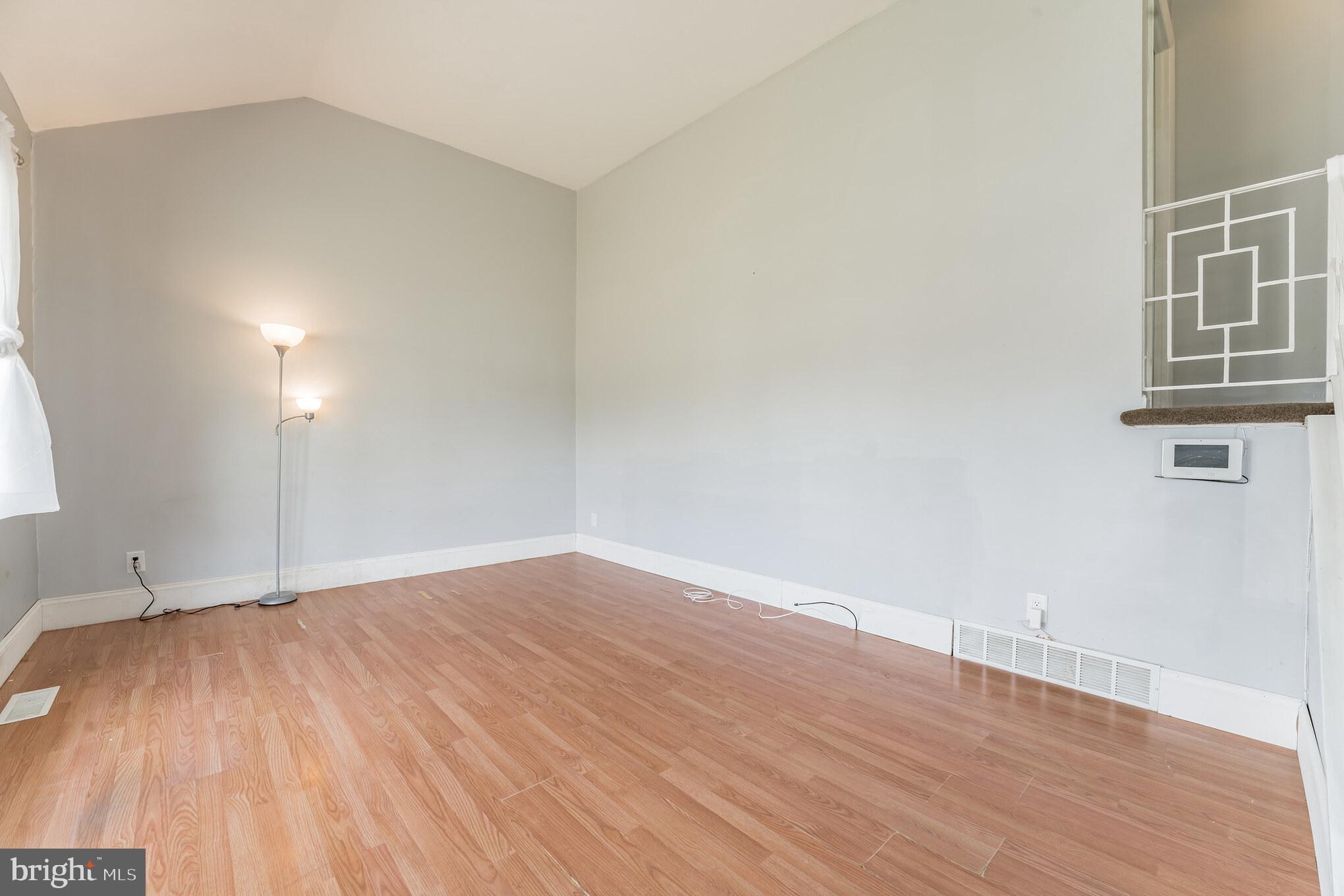 790 Spruce Road Warminster, PA 18974 - Photo 3 of 17