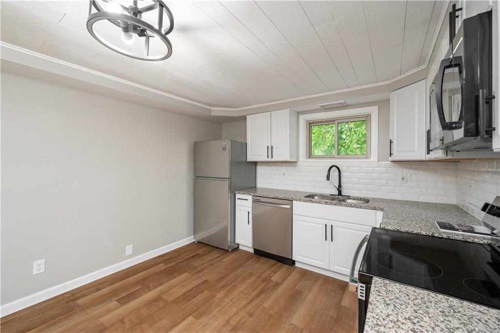 701 Mercer Road Butler, PA 16001 - Photo 10 of 31 Gallery Image 10