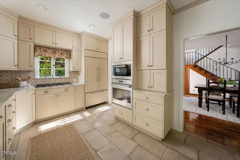 $1,998,000 | 752 Glenview Road, Glendale, CA 91202