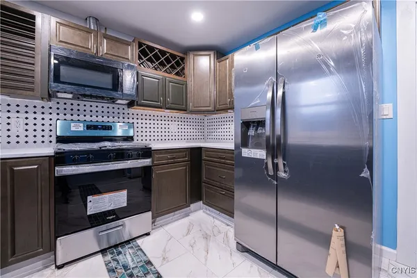 $1,500 | 599 Albany Street, Unit 2, Little Falls, NY 13365
