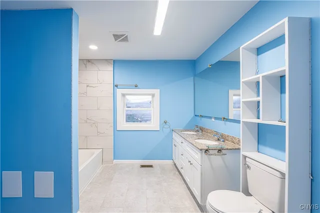 $1,500 | 599 Albany Street, Unit 2, Little Falls, NY 13365