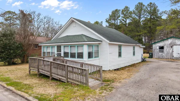 $165,000 | 406 Howard Street, Columbia, NC 27925