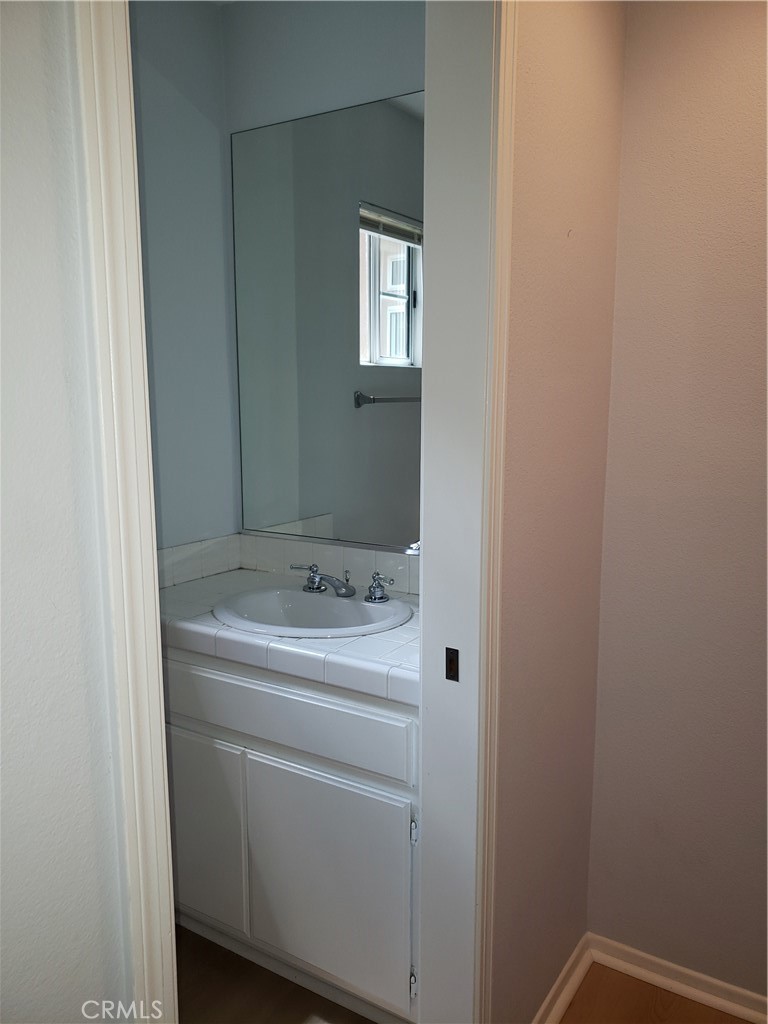 2345 Tryall Tustin, CA 92782 - Photo 7 of 29 a view of utility room