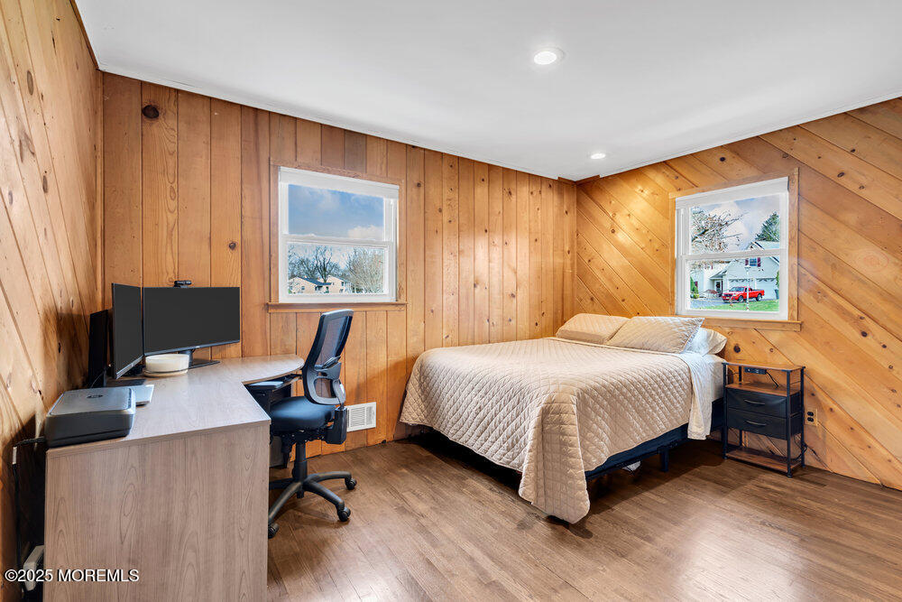 37 Glenbrook Road Freehold, NJ 07728 - Photo 14 of 34 034_dsc09531_893