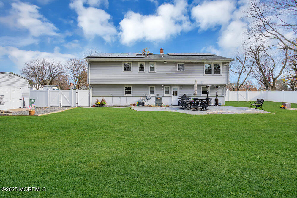 37 Glenbrook Road Freehold, NJ 07728 - Photo 30 of 34 036_dsc09581-1_512