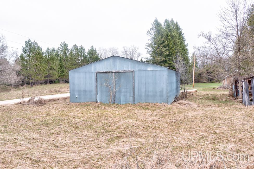 6193 G5 Road Escanaba, MI 49829 - Photo 26 of 36