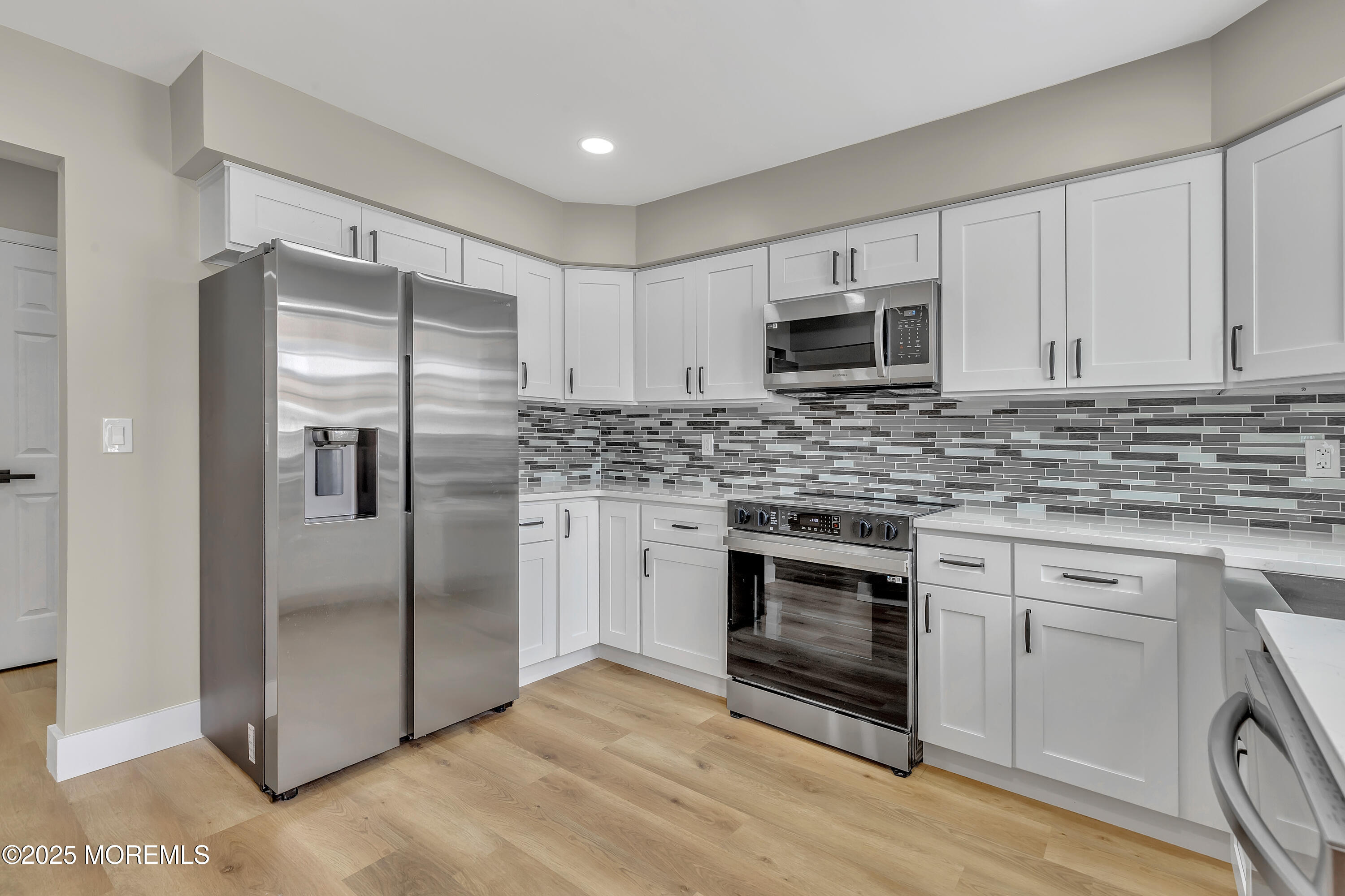 8 Amherst Road Whiting, NJ 08759 - Photo 14 of 32 015