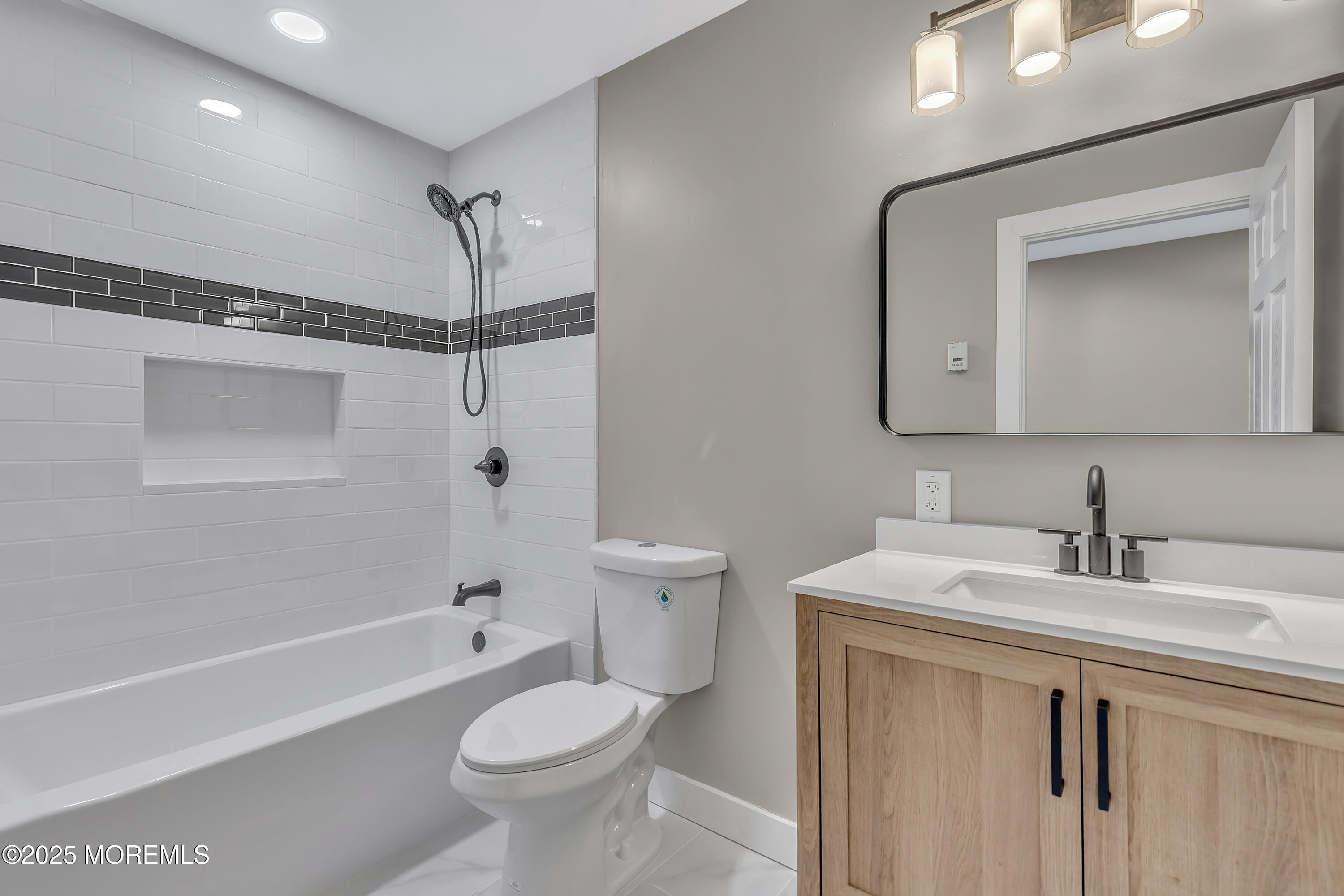 8 Amherst Road Whiting, NJ 08759 - Photo 26 of 32 027